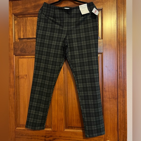 NWT Calvin Klein Women’s Pull On Pants - Picture 4 of 7